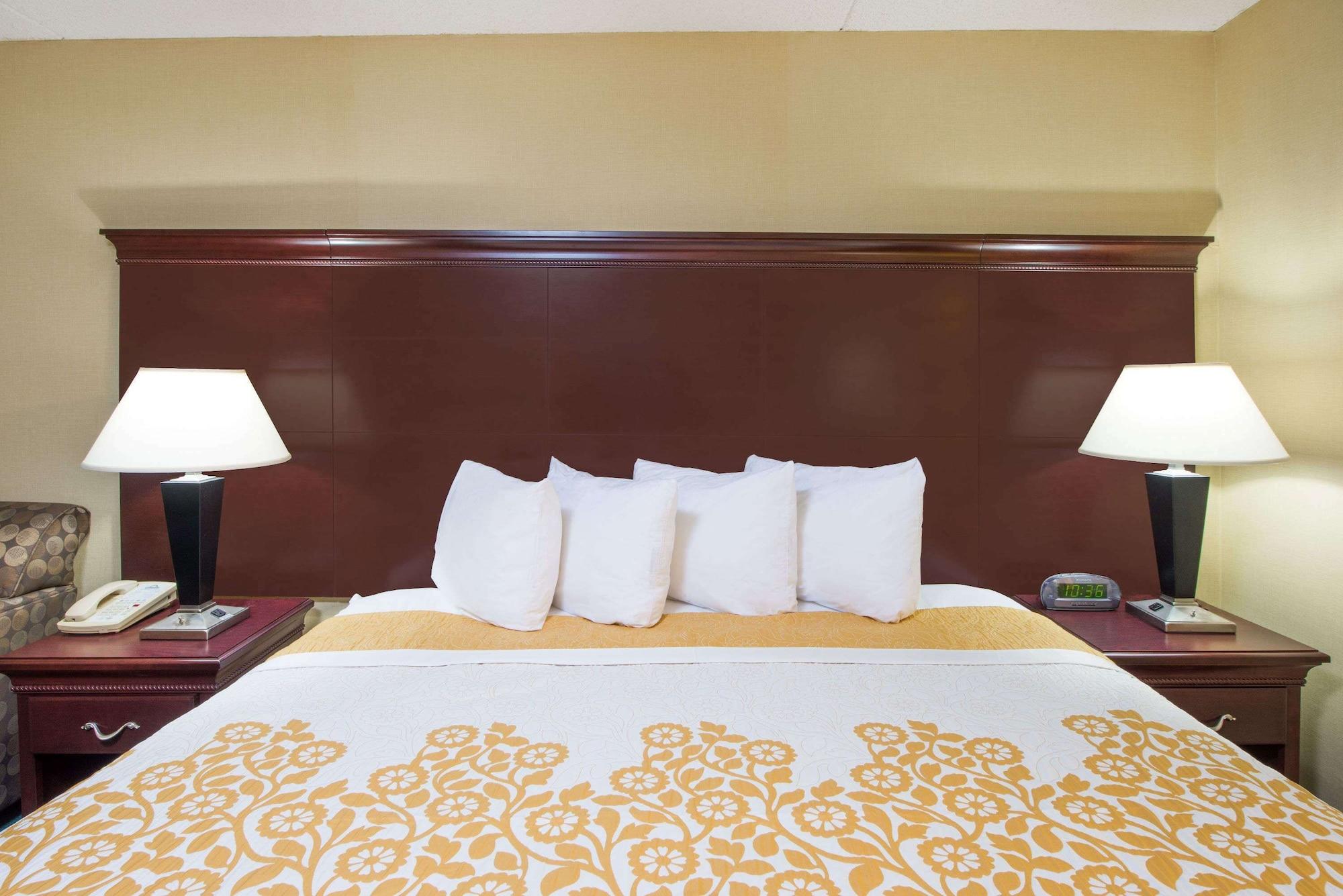Days Inn By Wyndham Paducah Ngoại thất bức ảnh