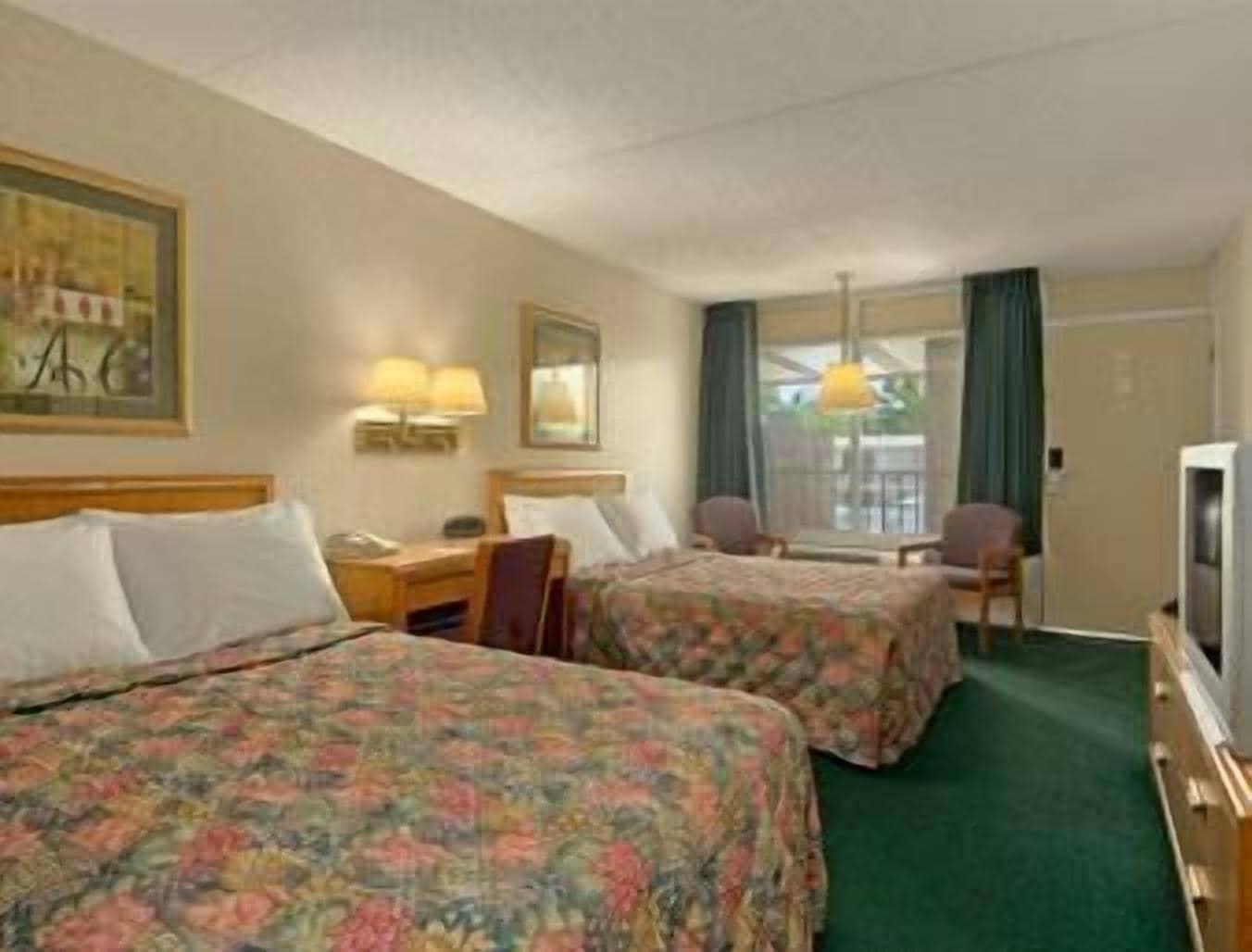 Days Inn By Wyndham Paducah Phòng bức ảnh